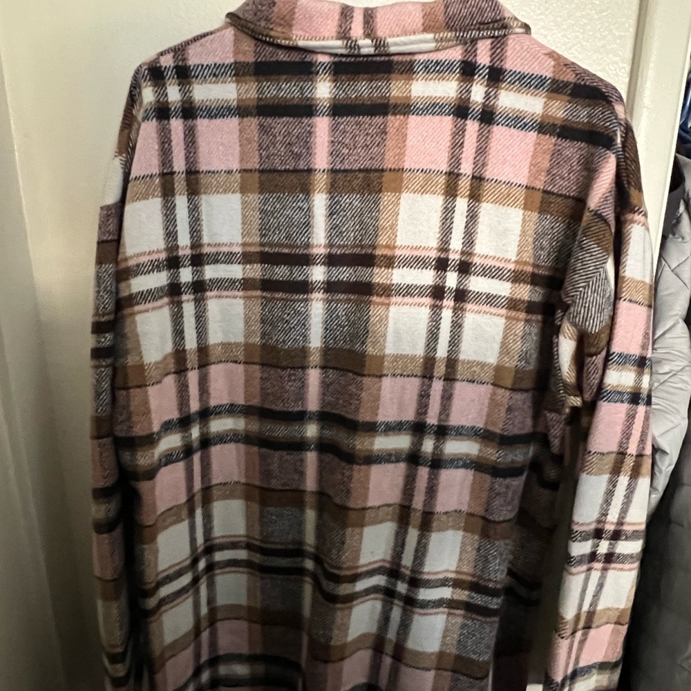 Plaid Button-Up Jacket - Picture 3 of 8